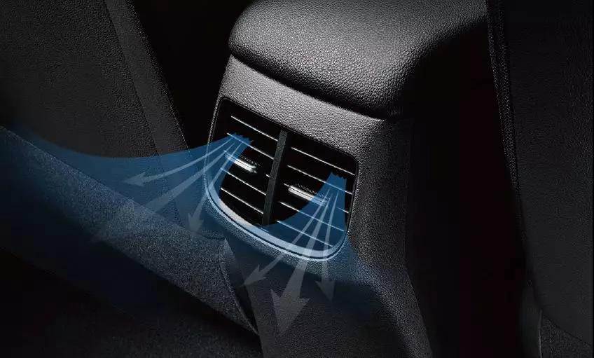 正確使用汽車空調(diào)，才能舒適過(guò)夏天